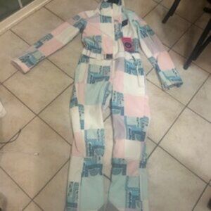 OOSC Snowsuit, New with Tags, womens size L